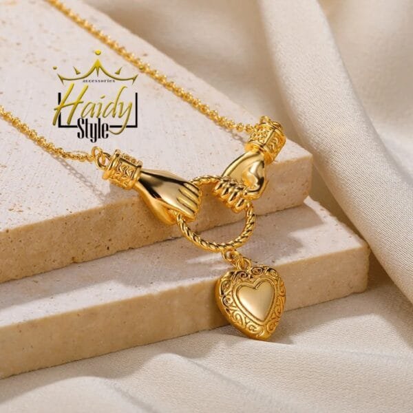 Hands holding ring with heart icon Necklace Stainless steel Golden Color