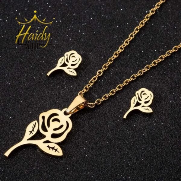 Necklace and earrings rose flower stainless steel gold plated